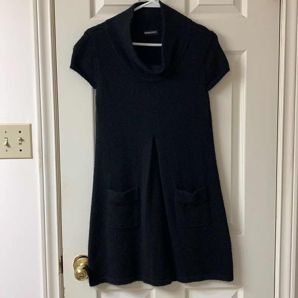🌷3 for $25🌷Flashlights, US S, Black Cowl Neck Cap Sleeved A-Line Sweater Dress